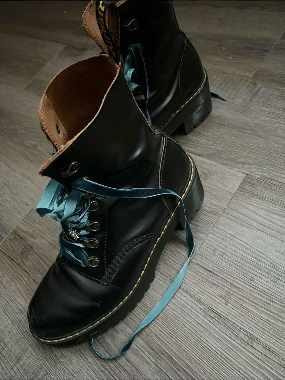 Dr. Martens Black Leather Combat Boots with Teal Laces - Picture 4 of 9
